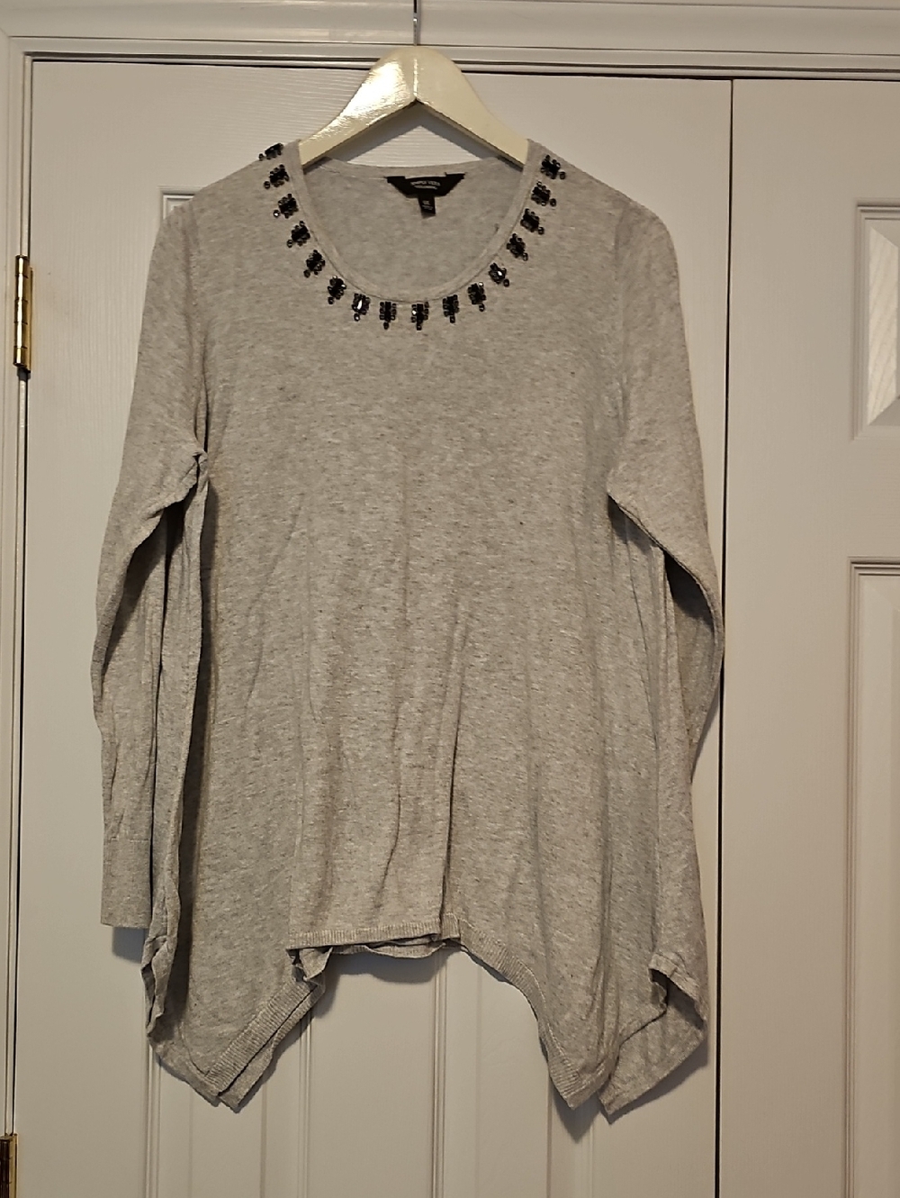 Simply Vera Light Gray Embellished-Neck Long Sleeve Sweater